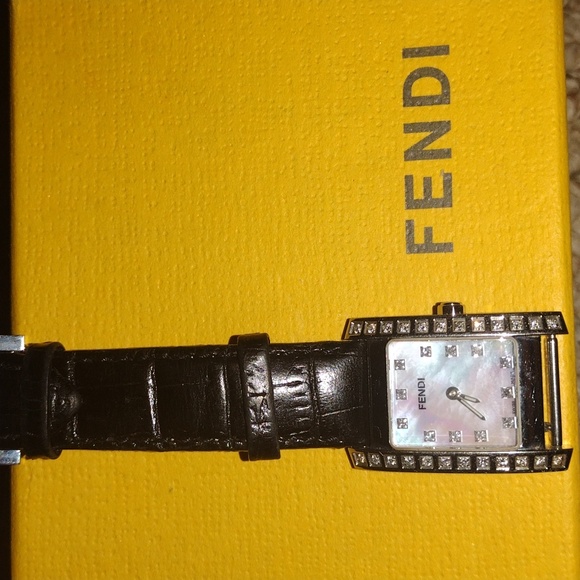 Fendi Black Leather Watch with Crystal Detailing - Picture 6 of 14
